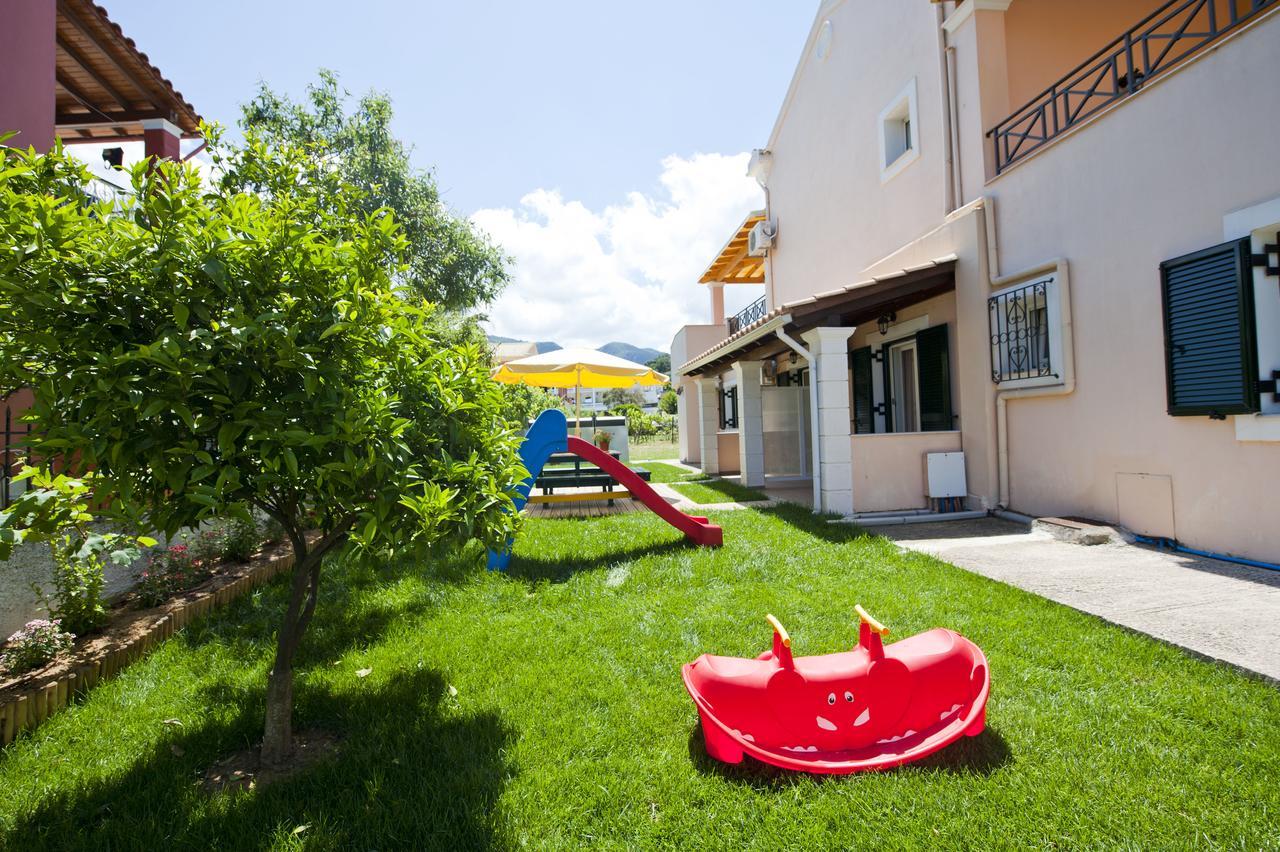 Anna Apartments アカラヴィ エクステリア 写真